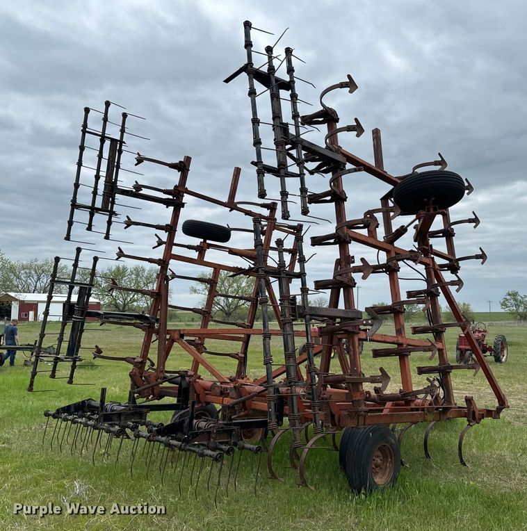 image for item ND9271 Bush Hog 23G field cultivator