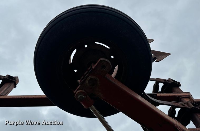 image for item ND9271 Bush Hog 23G field cultivator