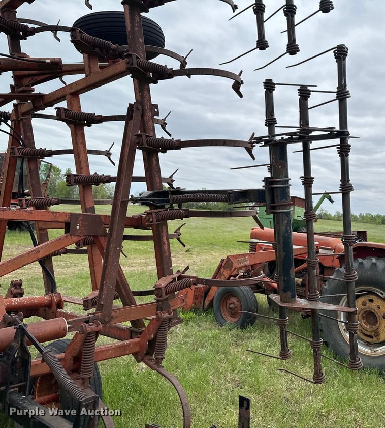 image for item ND9271 Bush Hog 23G field cultivator