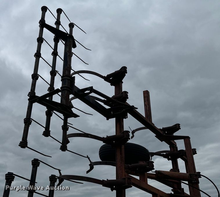 image for item ND9271 Bush Hog 23G field cultivator