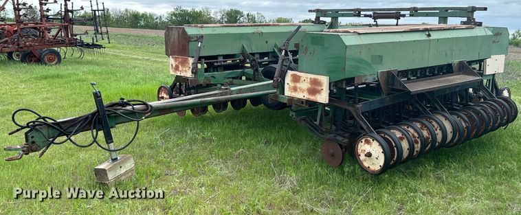 image for item ND9272 Great Plains 450881-DDR3 grain drill