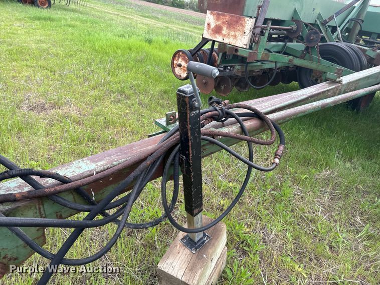 image for item ND9272 Great Plains 450881-DDR3 grain drill