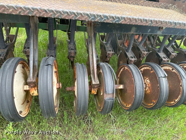 image for item ND9272 Great Plains 450881-DDR3 grain drill