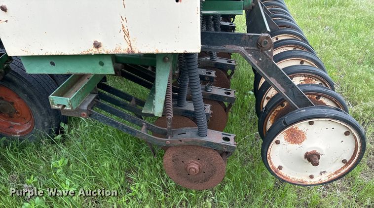image for item ND9272 Great Plains 450881-DDR3 grain drill