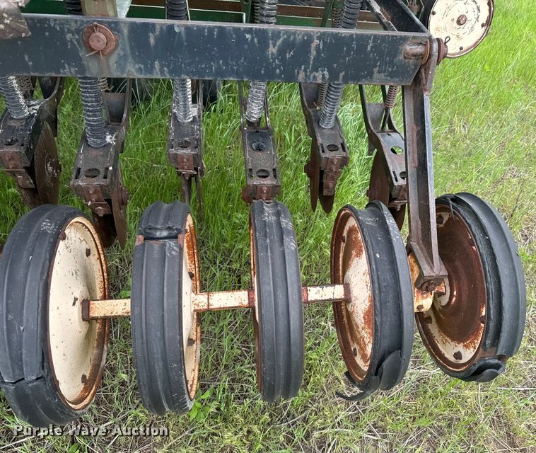 image for item ND9272 Great Plains 450881-DDR3 grain drill