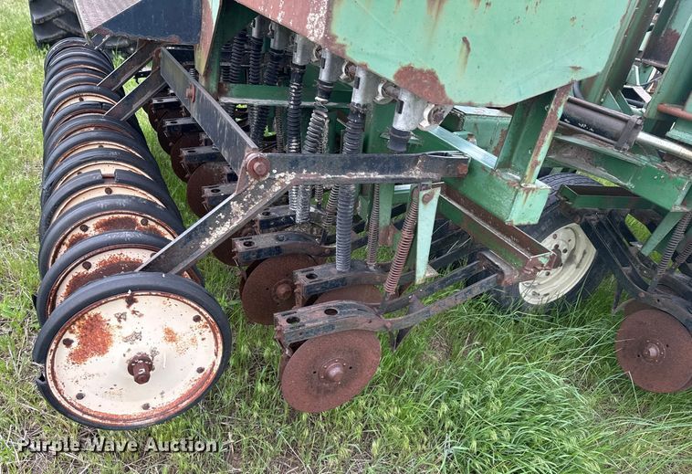image for item ND9272 Great Plains 450881-DDR3 grain drill