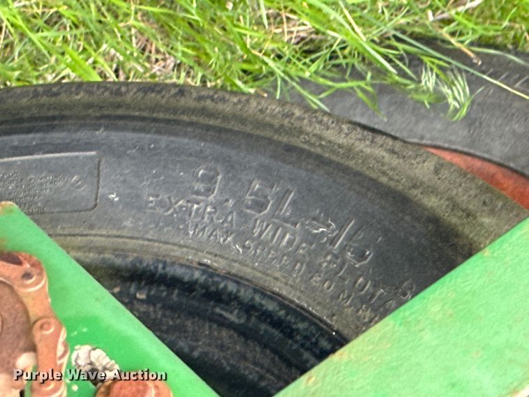 image for item ND9272 Great Plains 450881-DDR3 grain drill