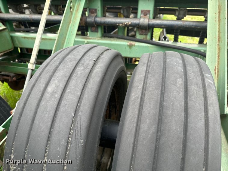 image for item ND9272 Great Plains 450881-DDR3 grain drill