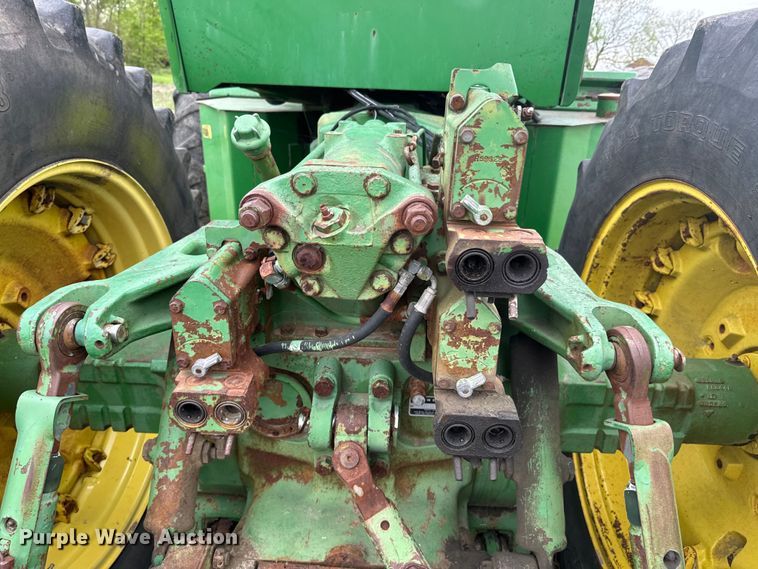 image for item ND9273 1980 John Deere 8640 4WD tractor