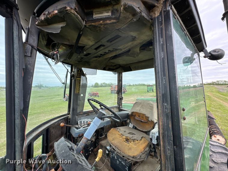 image for item ND9273 1980 John Deere 8640 4WD tractor