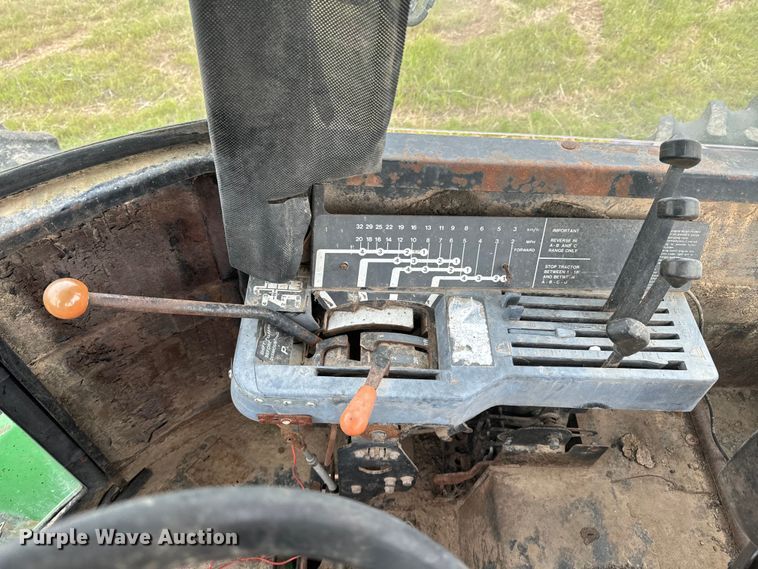 image for item ND9273 1980 John Deere 8640 4WD tractor