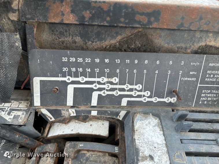 image for item ND9273 1980 John Deere 8640 4WD tractor