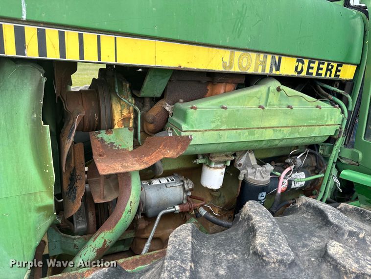 image for item ND9273 1980 John Deere 8640 4WD tractor