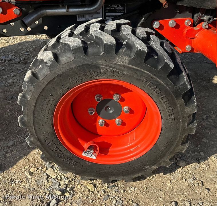 image for item NH9087 2017 Kubota  B2301HSD MFWD tractor