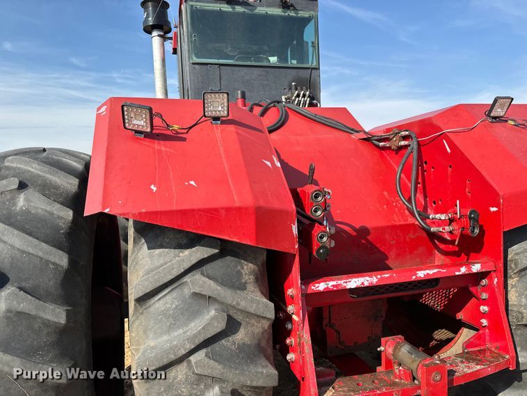 image for item NH9088 1980 International  4586 tractor