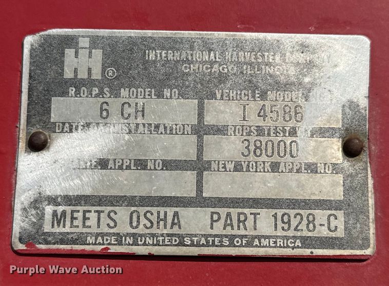 image for item NH9088 1980 International  4586 tractor