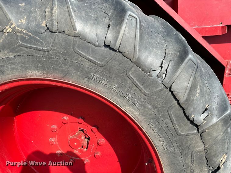 image for item NH9088 1980 International  4586 tractor