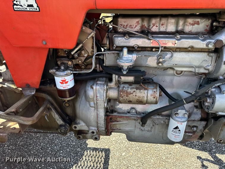 image for item NT9132 1969 Massey Ferguson  165 tractor