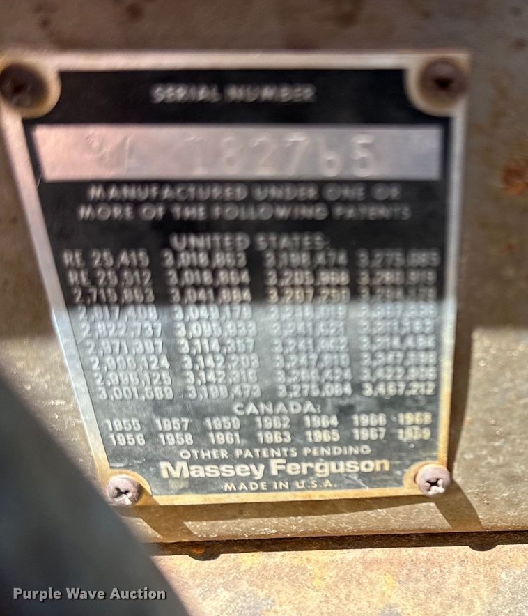 image for item NT9132 1969 Massey Ferguson  165 tractor