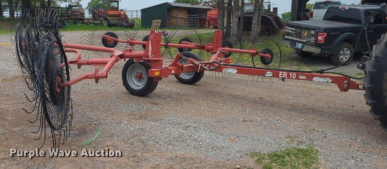 image for item NZ9599 Rhino ER10 hay rake