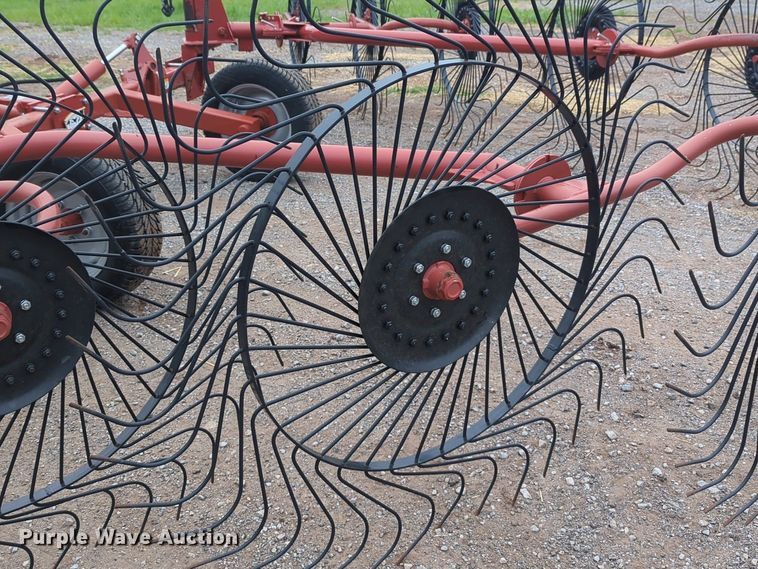 image for item NZ9599 Rhino ER10 hay rake