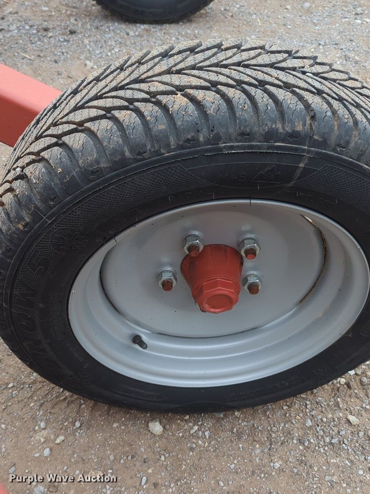 image for item NZ9599 Rhino ER10 hay rake