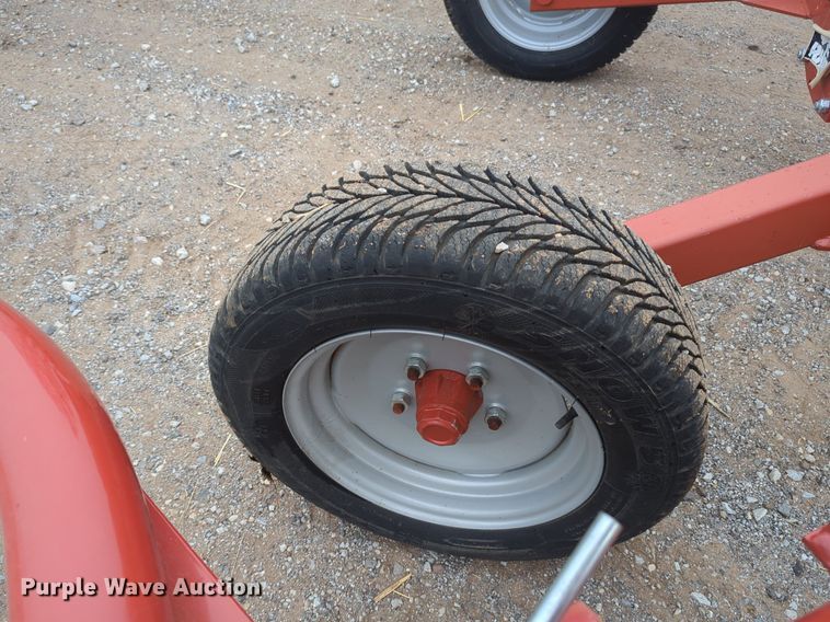 image for item NZ9599 Rhino ER10 hay rake