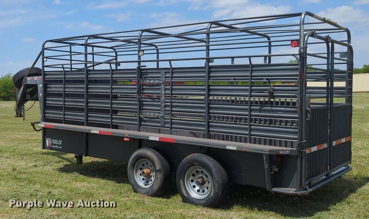 image for item NZ9632 2013 WW livestock trailer