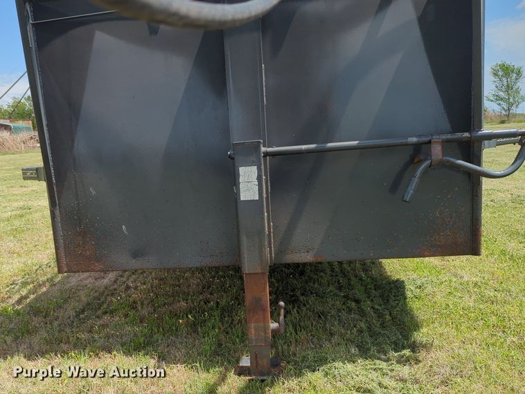 image for item NZ9632 2013 WW livestock trailer