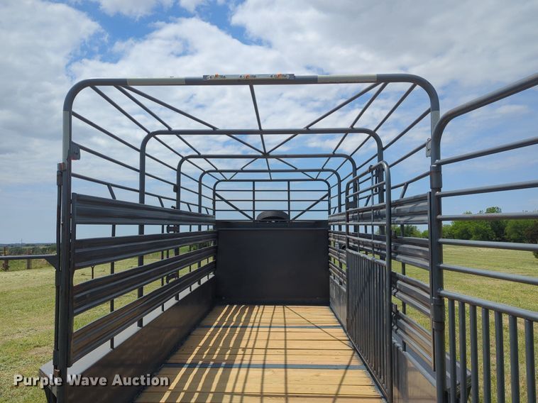 image for item NZ9632 2013 WW livestock trailer