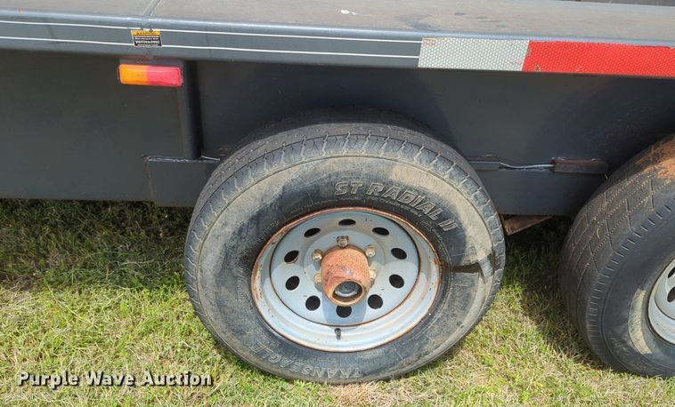 image for item NZ9632 2013 WW livestock trailer