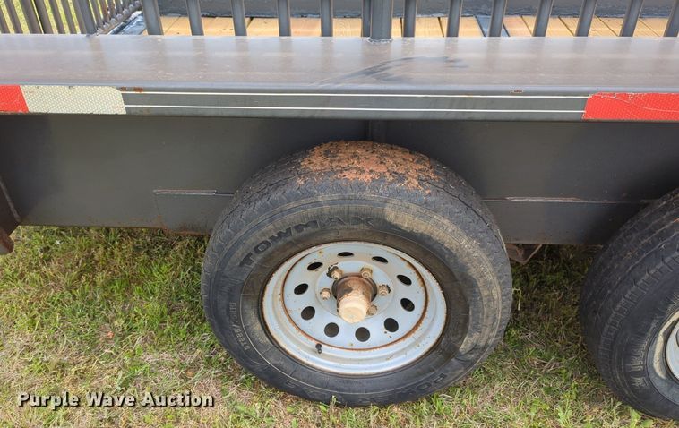 image for item NZ9632 2013 WW livestock trailer