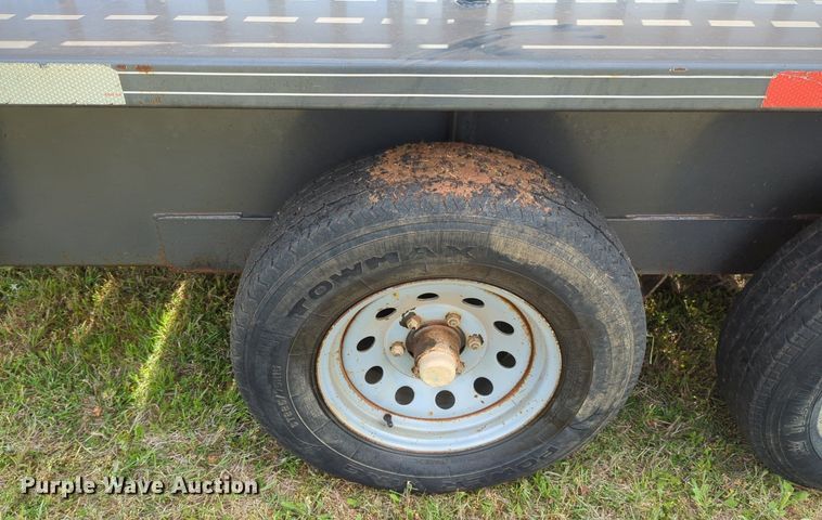 image for item NZ9632 2013 WW livestock trailer