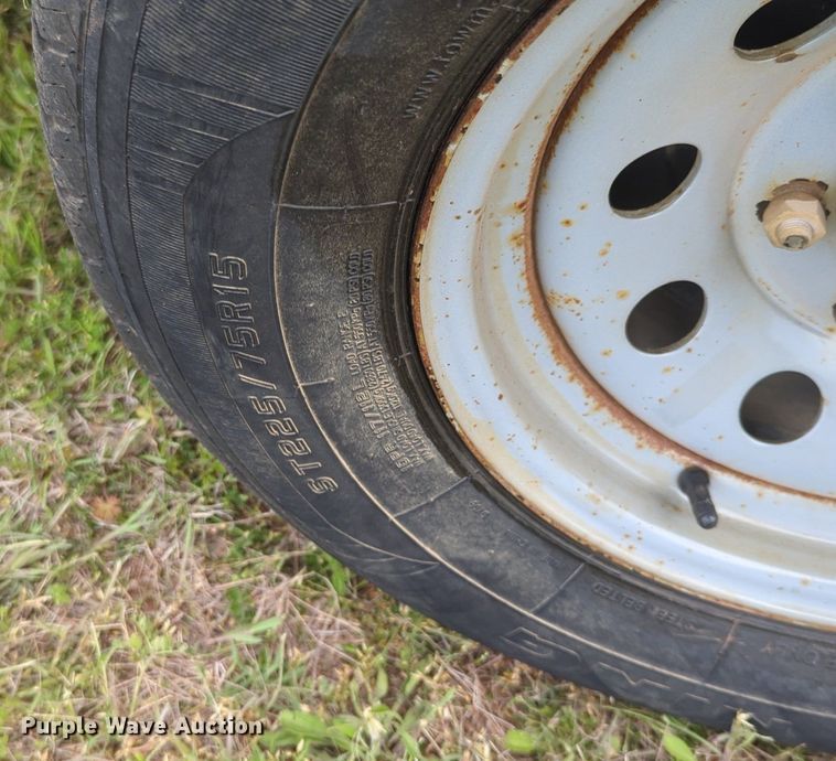 image for item NZ9632 2013 WW livestock trailer
