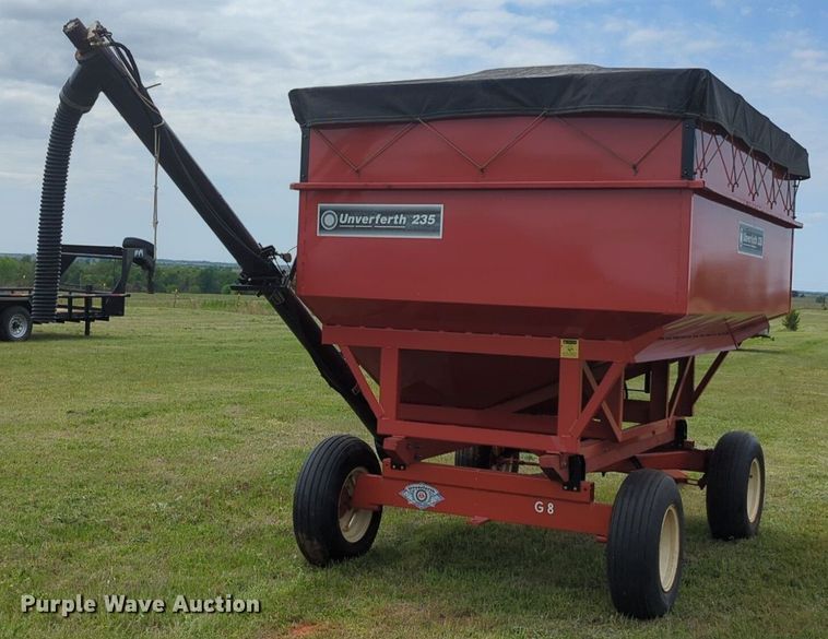 image for item NZ9634 Unverferth 235 grain cart