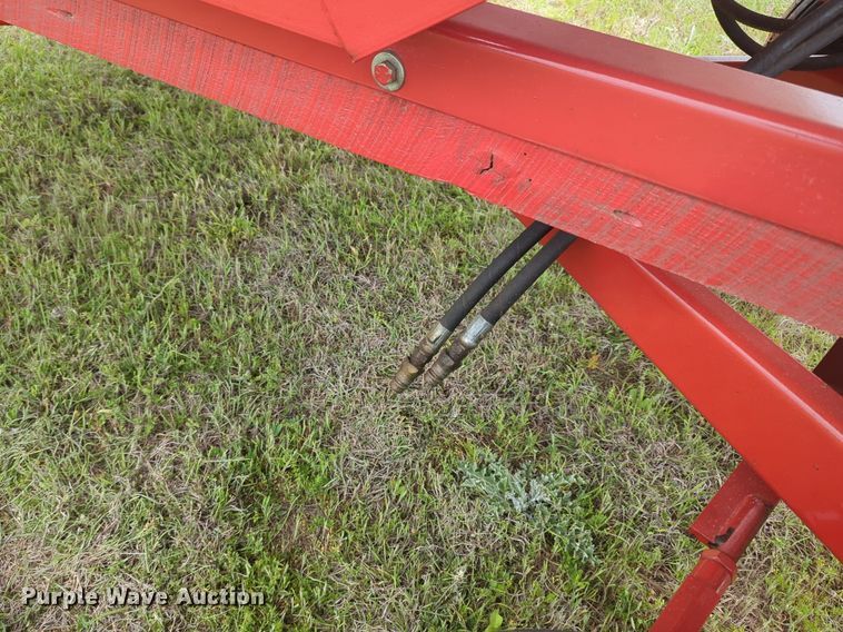 image for item NZ9634 Unverferth 235 grain cart