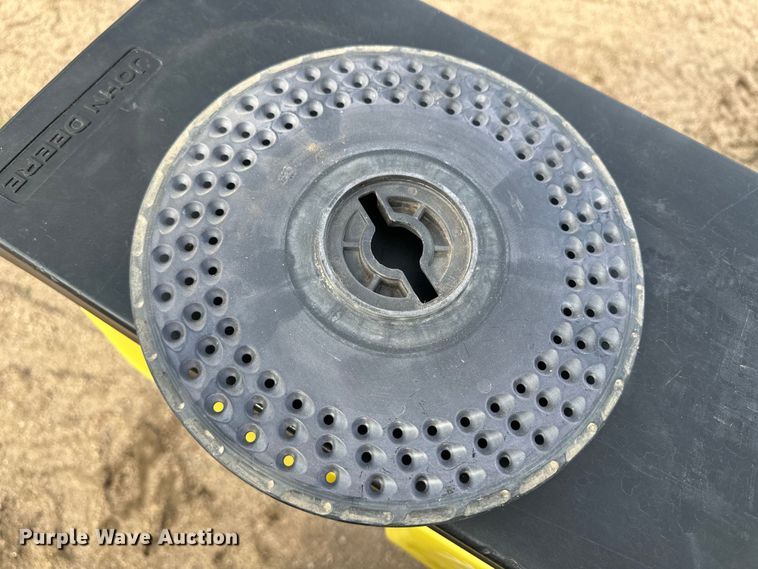 image for item OI9076 John Deere 1760 Conservation planter