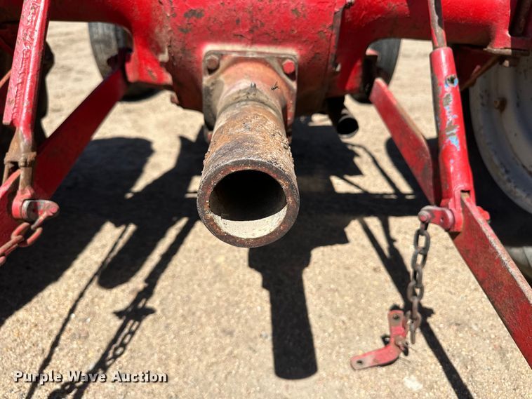 image for item OI9081 1948 Ford 8N tractor