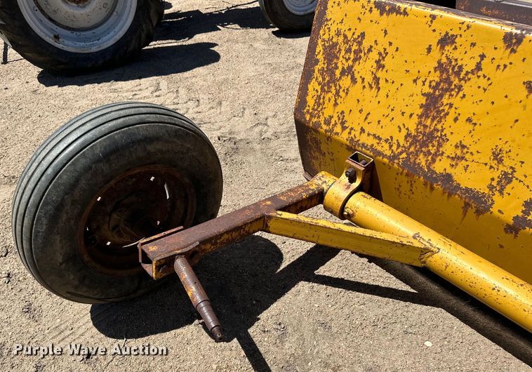 image for item OI9082 10' W box blade