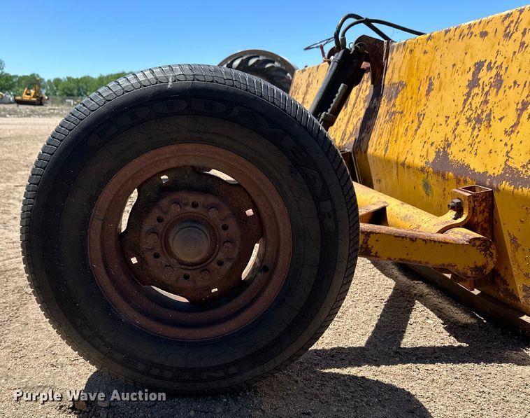 image for item OI9082 10' W box blade