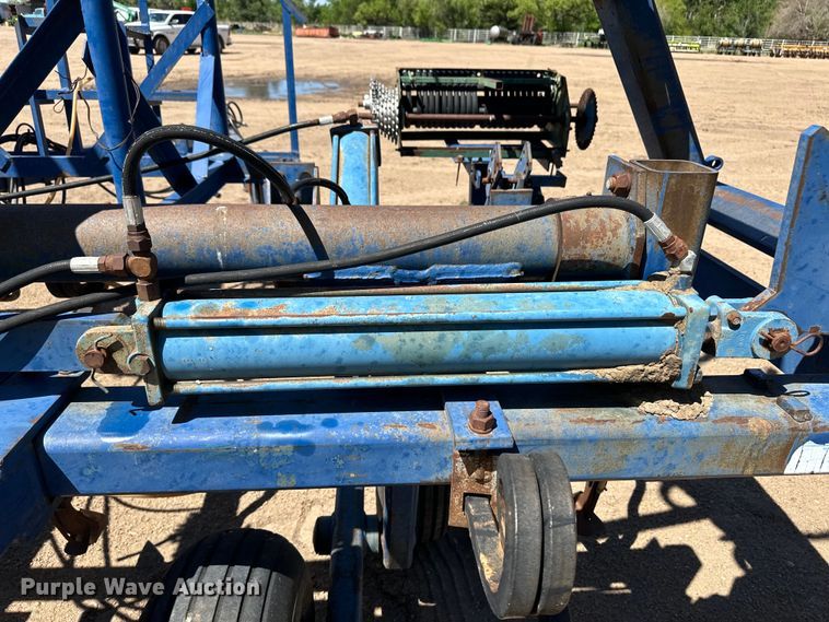 image for item OI9085 Blue Jet Landwalker NH3 applicator