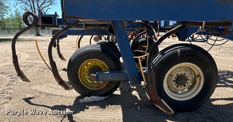 image for item OI9085 Blue Jet Landwalker NH3 applicator