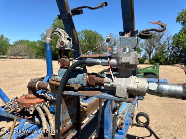 image for item OI9085 Blue Jet Landwalker NH3 applicator