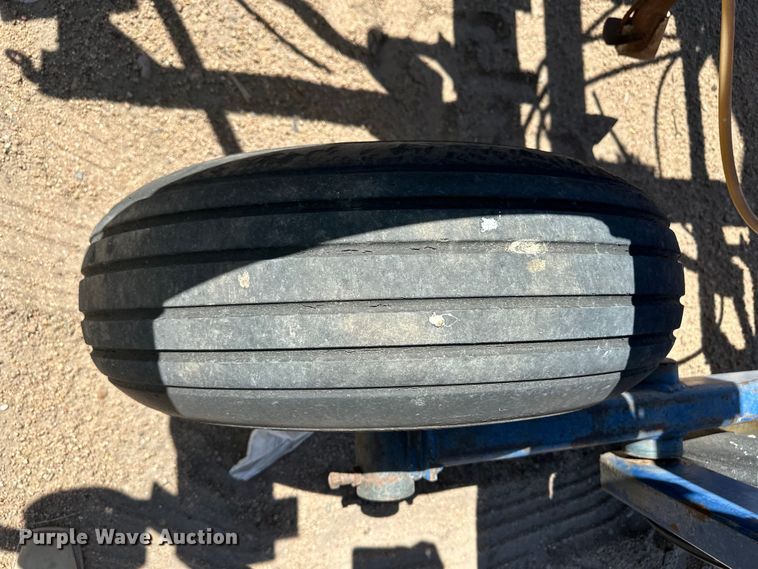 image for item OI9085 Blue Jet Landwalker NH3 applicator