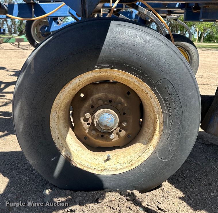 image for item OI9085 Blue Jet Landwalker NH3 applicator