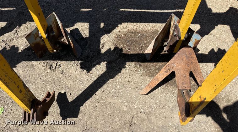 image for item OI9087 Row crop cultivator