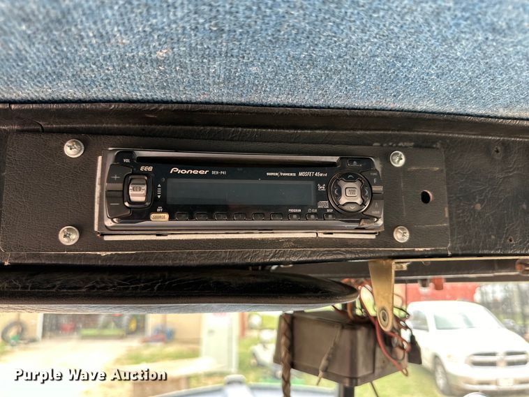 image for item DG4365 1993 Kenworth W900 truck cab and chassis