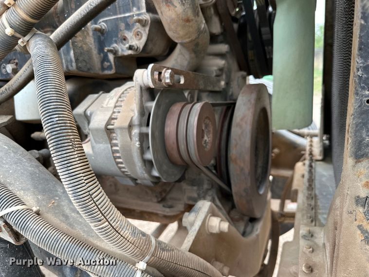 image for item DG4365 1993 Kenworth W900 truck cab and chassis