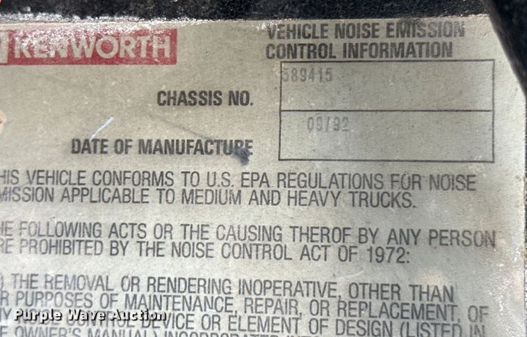 image for item DG4365 1993 Kenworth W900 truck cab and chassis