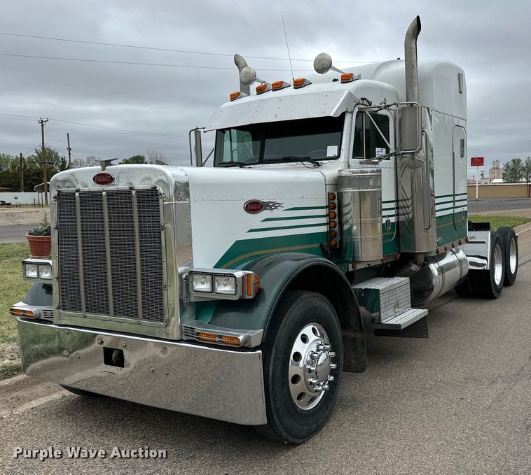 image for item DG4373 1999 Peterbilt 379 semi truck